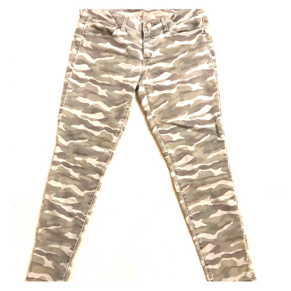 Camouflage jean leggings